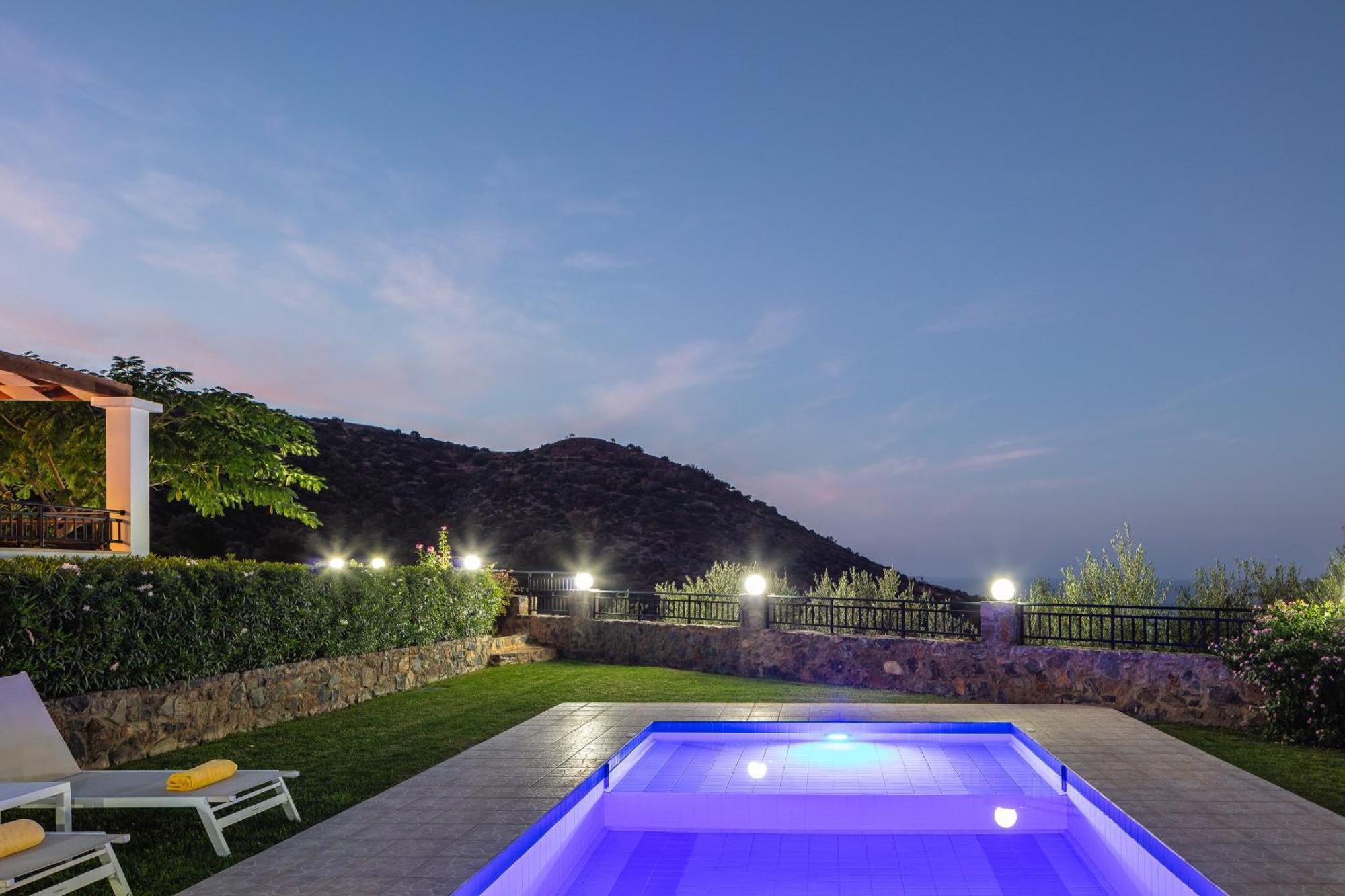 Real Dream Villas, Cretan Gems With Seaviews, By Thinkvilla Bali  ภายนอก รูปภาพ