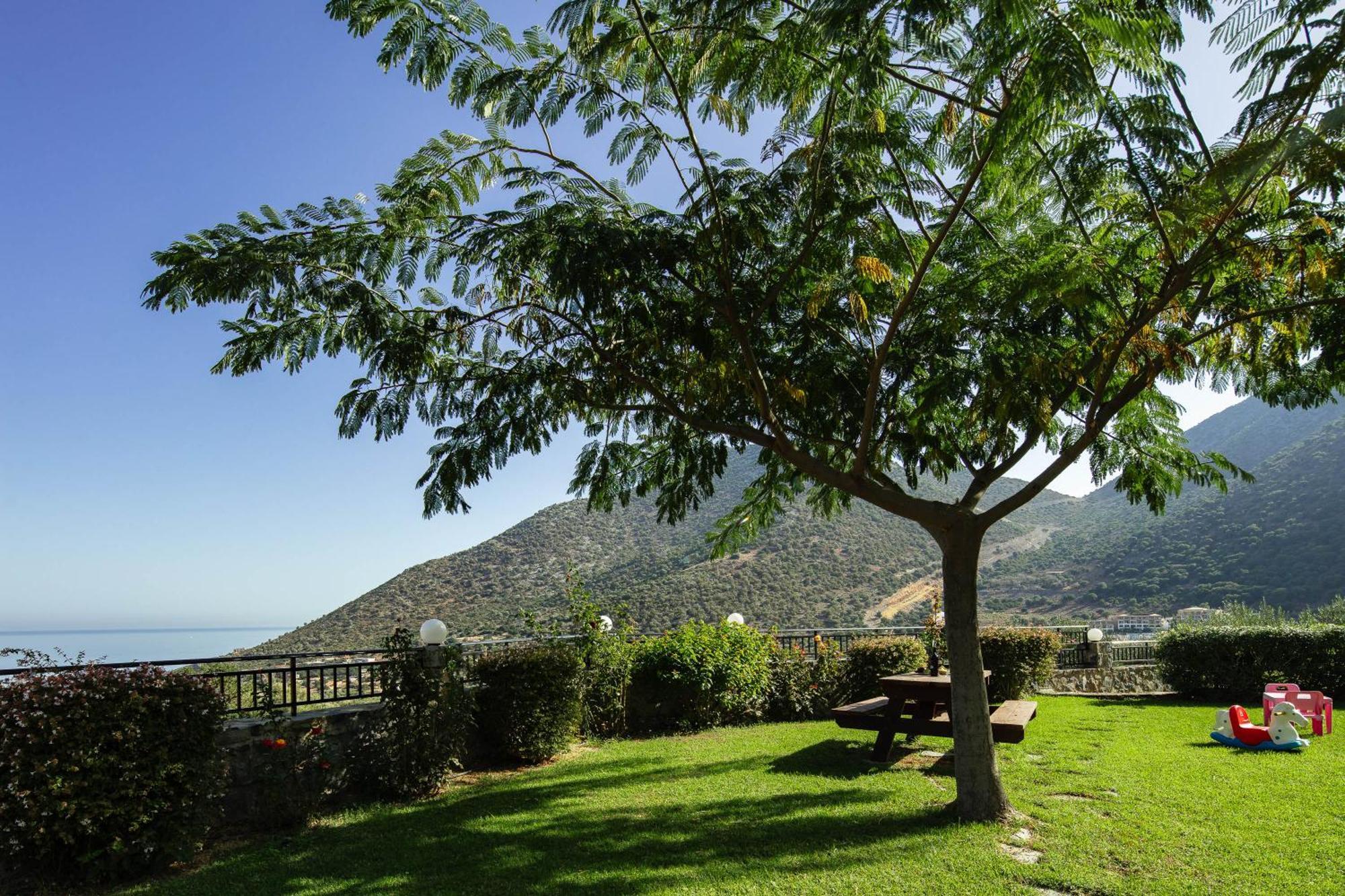 Real Dream Villas, Cretan Gems With Seaviews, By Thinkvilla Bali  ภายนอก รูปภาพ