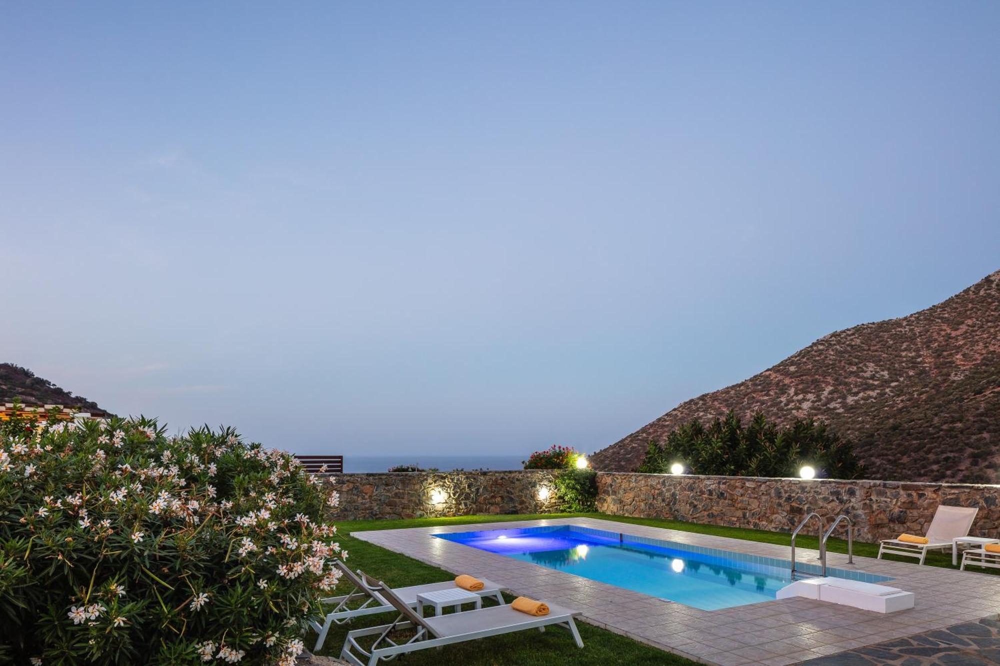 Real Dream Villas, Cretan Gems With Seaviews, By Thinkvilla Bali  ภายนอก รูปภาพ