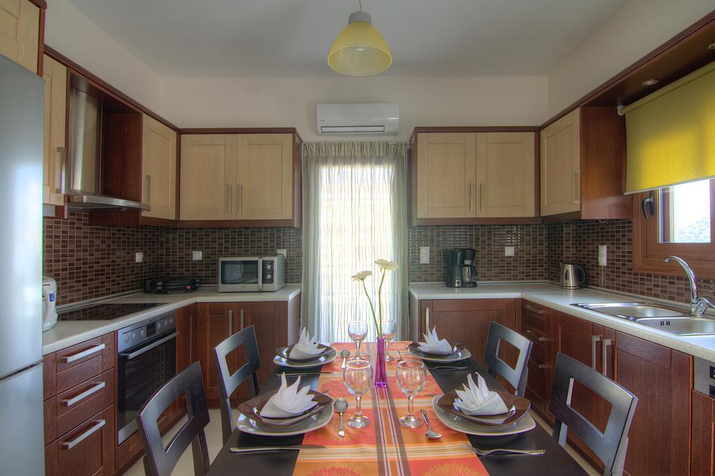 Real Dream Villas, Cretan Gems With Seaviews, By Thinkvilla Bali  ภายนอก รูปภาพ